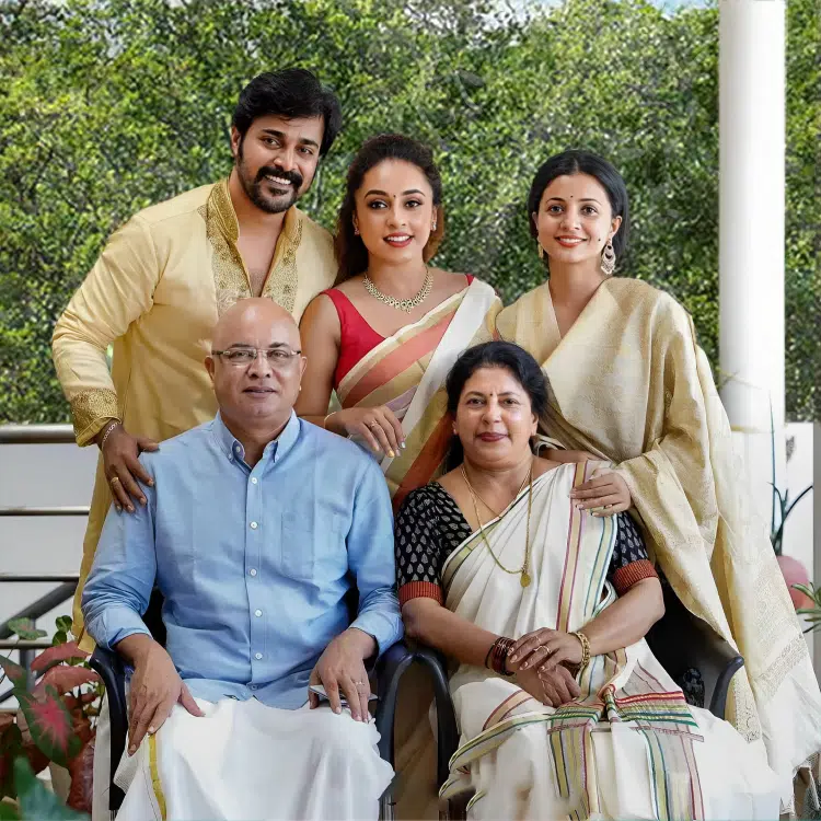 Maaney Paul Family